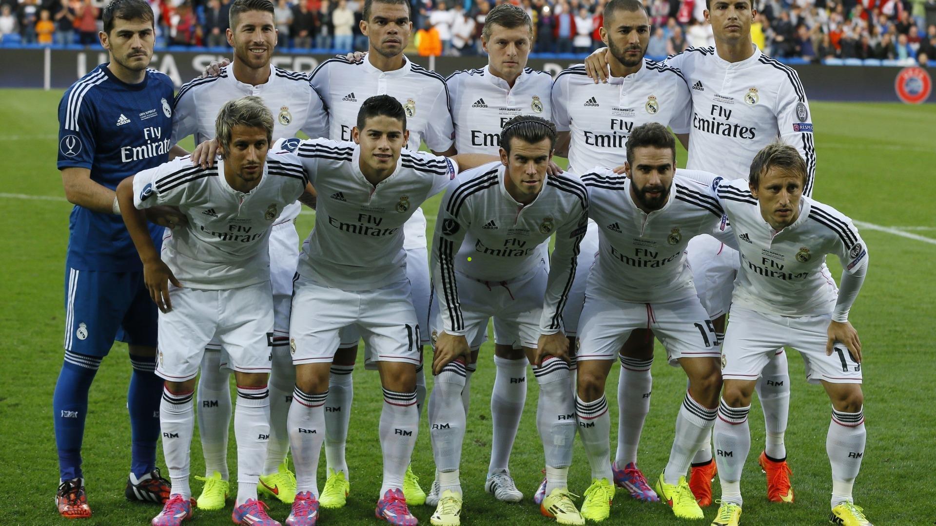 欧足联财报揭密，欧冠改革创收44亿欧元背后，商业成功与竞技公平的全球辩论