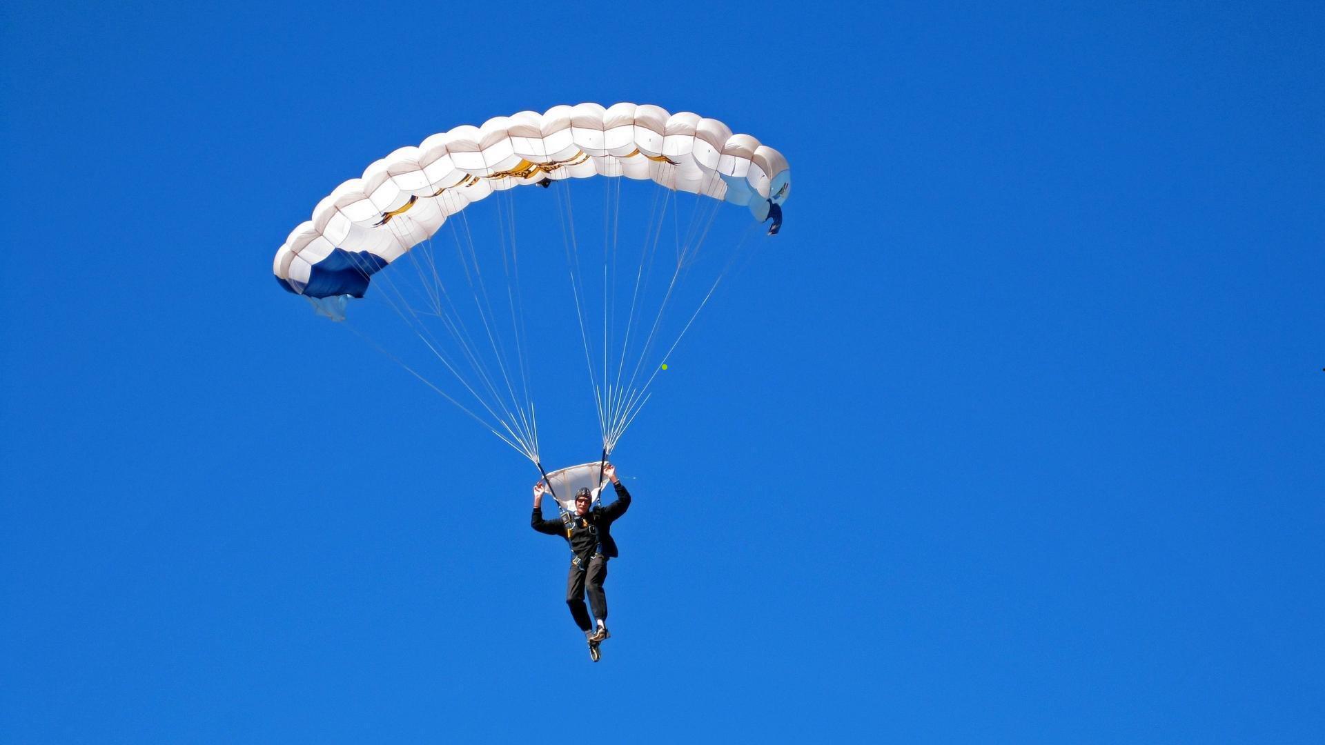 塞尔评论员解析皇马新格局，姆巴佩获宠，维尼修斯适应期未过